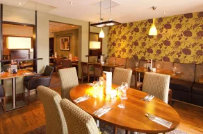 Premier Inn Sunbury - Kempton Park - Restaurant