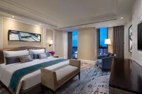 Ramada Plaza by Wyndham Wuhan Huangpi - Room