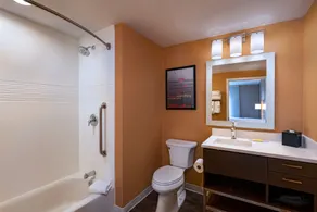 TownePlace Suites by Marriott Edgewood Aberdeen - Salle de bain