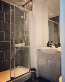 The Law House By The Opulence - Free City Centre Parking - Bathroom