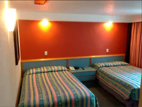 Segovia Regency - Zimmer