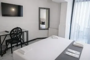 D Twins Airport Hotel - Room