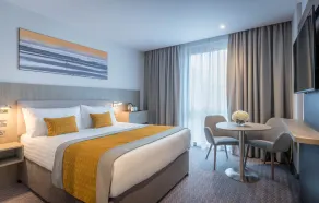 Maldron Hotel Belfast City - Room