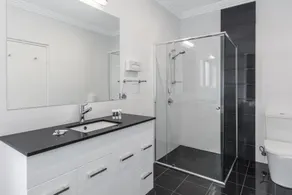 Mercure Goulburn - Bathroom
