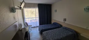 Garabit Hotel - Værelse