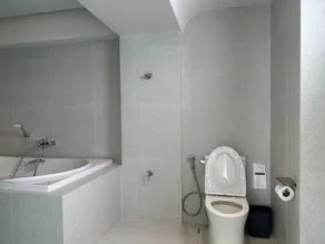 Jace Ratchada Hotel - Salle de bain