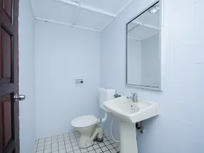 Super OYO 1018 Telang Usan Hotel Miri - Badeværelse