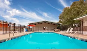 Super 8 by Wyndham Siloam Springs - Basseng