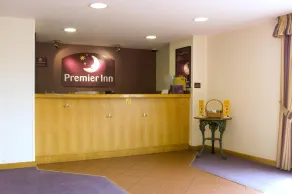 Premier Inn Pontefract North - Reception