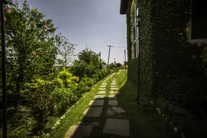 Seclude Palampur - Interior entrance