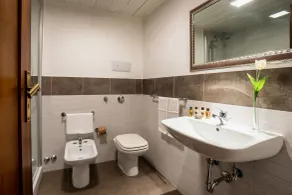 Hotel Royal Palace - Bathroom