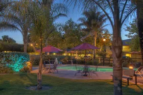 University Park Inn & Suites, an Ascend Collection Hotel - Pool