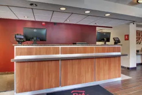 Red Roof Inn St Louis - Westport - Maryland Heights - Reception