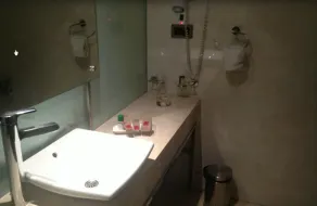 Daspalla Hyderabad - Bathroom