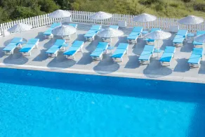 Thea Butik Hotel & Restaurant - Piscina
