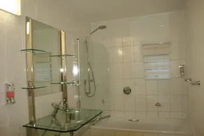 Villa-Candilabra Guesthouse - Badezimmer