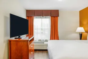 Days Inn & Suites by Wyndham Sherwood Park Edmonton - Chambre