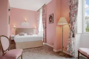 Domaine de Puy Robert LASCAUX - A 800m Grotte de Lascaux - Hôtel avec piscine - Chambres et gîtes-appartements - Sarlat - Dordogne - Room