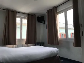 Hôtel La Fontaine Theix - Chambre