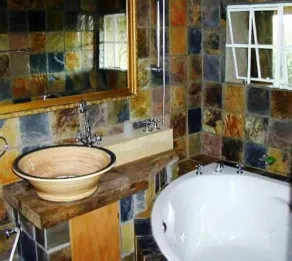 Gunyatoo Trout Trout Farm & Guest Lodge - Badezimmer