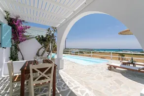 Phoenicia Naxos - Rum