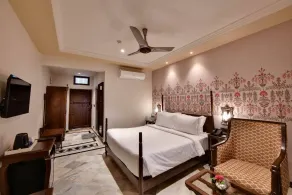 The Fern Bambora Fort Udaipur, Bambora, Series by Marriott - Chambre