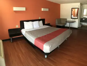 Motel 6-Troutville, VA - Værelse