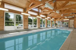 Travelodge by Wyndham Kamloops - Piscine