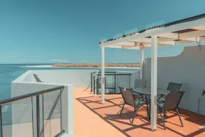 La Promenade Absolute Waterfront Apartments - Vue de la chambre