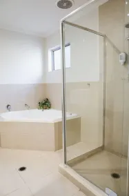 Noosa Heads Motel - Baño