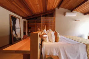 OITI by Barracuda - Room