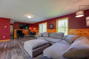 Family Friendly! Quiet Dexter Getaway w/ Hot Tub - Interiør