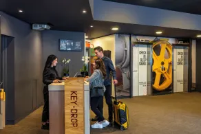 ibis Birmingham Airport Terminal Building - NEC - Recepción