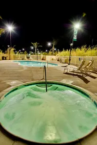 Hampton Inn & Suites Moreno Valley - Piscine