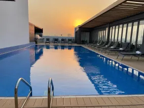 K108 Hotel Doha - Piscina