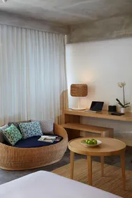 Cross Paasha Bali Seminyak - Room