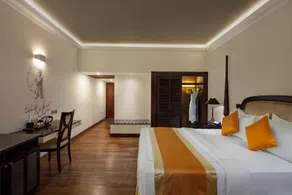 Earl's Regency Hotel - Chambre