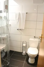 Rheinmetropole Hotel - Bathroom