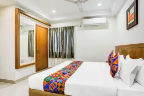 Fabhotel Suncity - Room