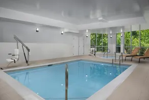 Courtyard by Marriott Philadelphia Bensalem - Piscine