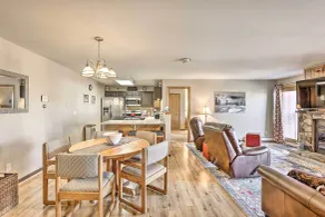Condo w/ Balcony & Fireplace in Silverthorne! - Intérieur