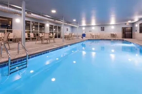 GrandStay Hotel & Suites Johnston-Des Moines, IA - Pool