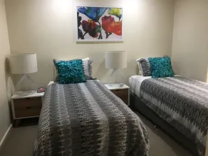 City Fringe Apartment - Room