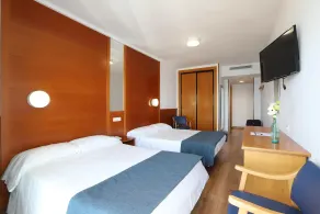 Hotel Poseidon Playa - Zimmer