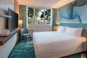 DoubleTree by Hilton Paris Bougival - Room