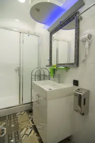 B&B Wimbledon Garni Concept - Bathroom