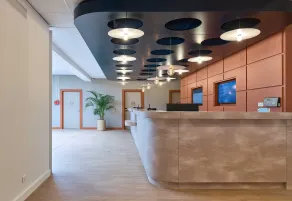 B&B HOTEL Cergy Port 4 étoiles - Lobby