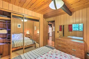 Peaceful Wooded Cabin By Mt. Baker Ski Area! - Innvendig