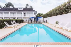 Baymont by Wyndham Valdosta at Valdosta Mall - Piscine