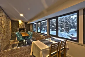 Lagoon Palace Hotel - Restaurant